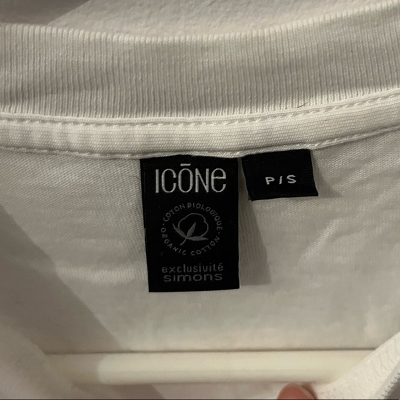 White T-Shirt with heart broderie - Picture 2 of 2